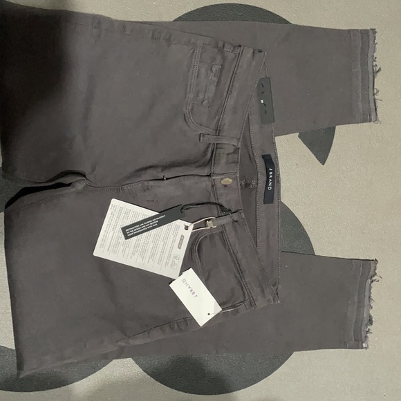 NWT J Brand cropped jeans in demented grey. - Picture 3 of 7